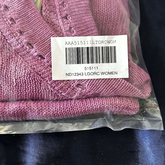 PONCHO, 100% LINEN, DUSTY LILAC, SZ WOMEN ONE SIZE, CUTOUT ACCENTS, PULL OVER, - Picture 5 of 11